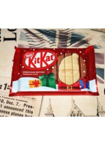Шоколад KitKat Senses Christmas Edition Cinnamon Taste постер