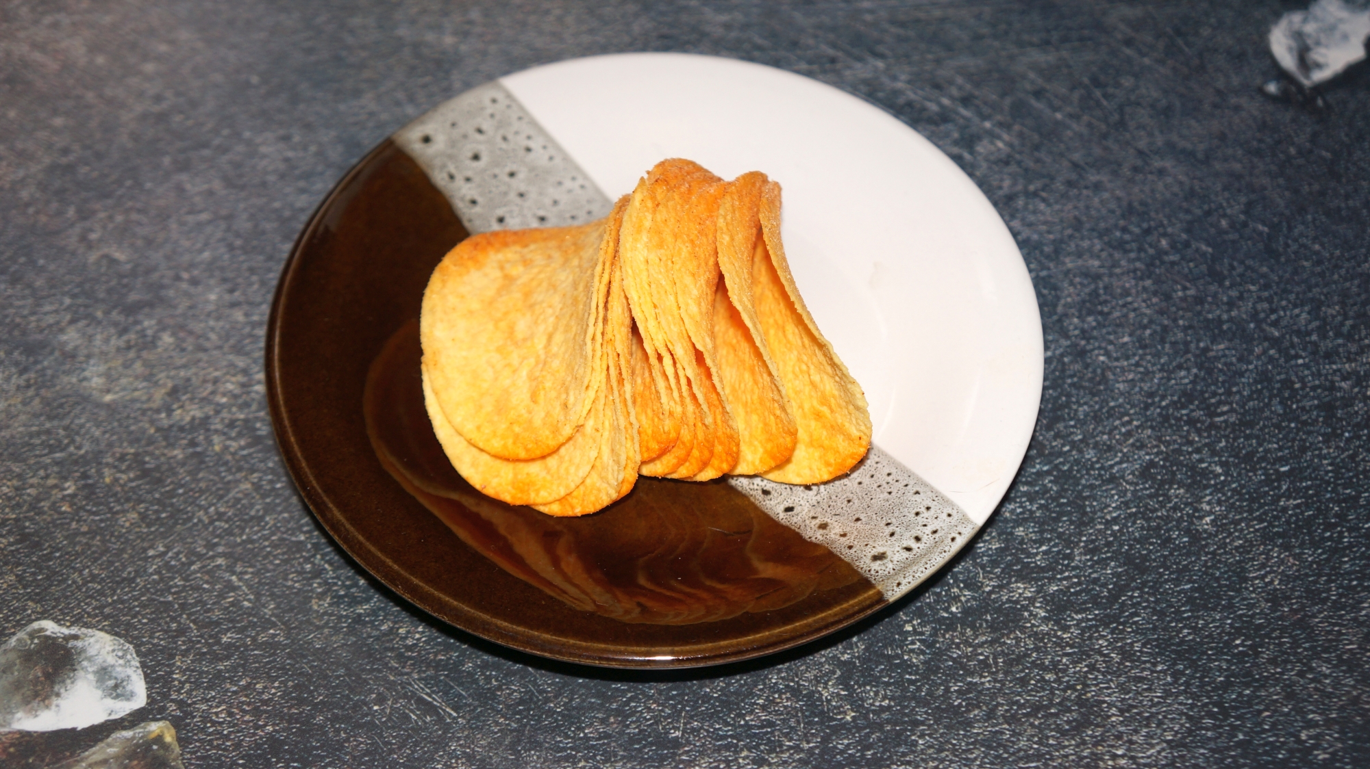 Чипсы Pringles Paprika